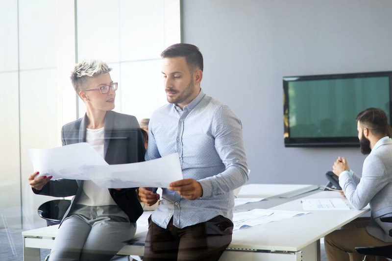 picture of businesspeople having meeting picture of businesspeople having meeting